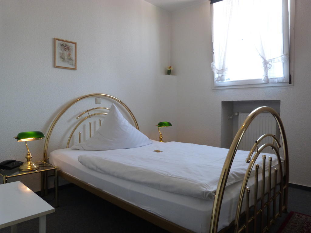 Hotel Jaegerhof Mayen Habitación foto
